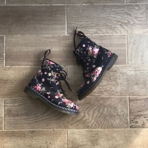 Flowered Canvas Dr. Marten 1460s 8